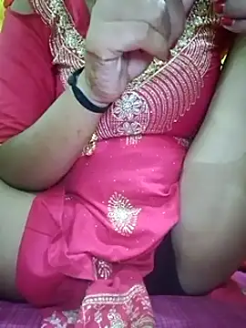 Snapshot of Cute_Suhani chatting on 01.22.25 Cute Suhani online show from 01.22.25