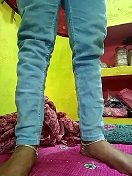 Snapshot of Cute_Suhani chatting on 03.03.25 Cute Suhani online show from 03.03.25