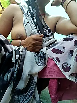 Snapshot of Cute_Suhani chatting on 09.11.25 Cute Suhani online show from 09.11.25