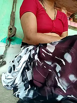 Snapshot of Cute_Suhani chatting on 09.13.25 Cute Suhani online show from 09.13.25