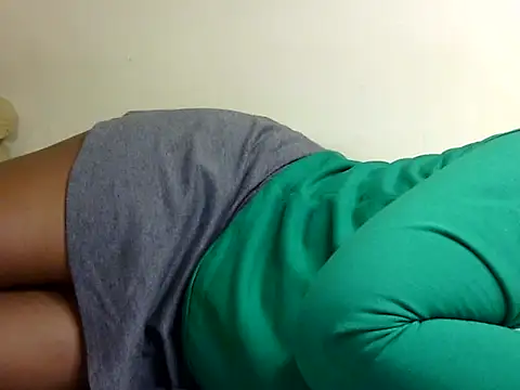 Snapshot of Sexxy_slim_honey chatting on 03.01.26 Sexxy slim honey online show from 03.01.26