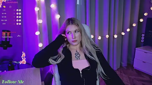 Liv Fay online show from 02.27.25