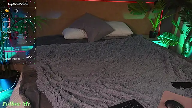 Liv Fay online show from 03.14.25