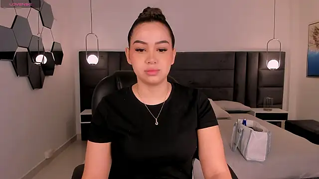 Snapshot of CelestePalmer_ chatting on 02.16.26 CelestePalmer online show from 02.16.26