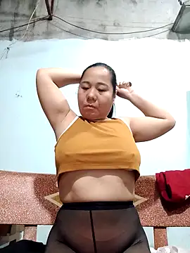 Snapshot of Queen_18200 chatting on 11.13.25 Queen 18200 online show from 11.13.25