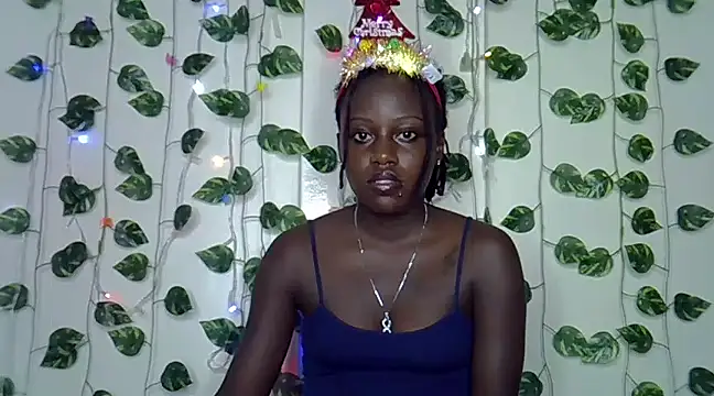 Snapshot of sexybree_ chatting on 12.28.24 sexybree online show from 12.28.24