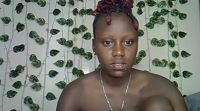 Snapshot of sexybree_ chatting on 01.08.25 sexybree online show from 01.08.25