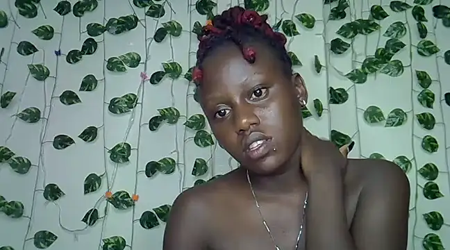 Snapshot of sexybree_ chatting on 01.22.25 sexybree online show from 01.22.25