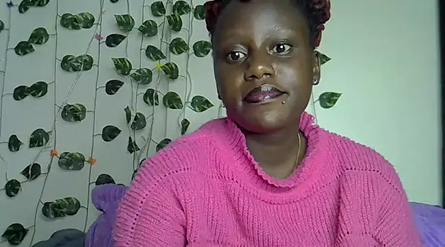 Snapshot of sexybree_ chatting on 02.06.25 sexybree online show from 02.06.25