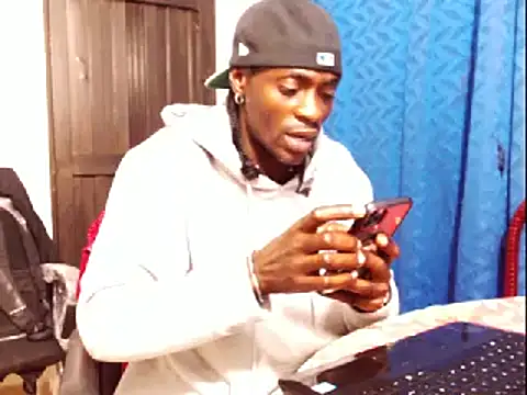 phillip-hot online show from 01.20.25