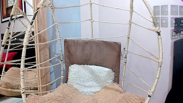 Miranda doll  online show from 02.21.26