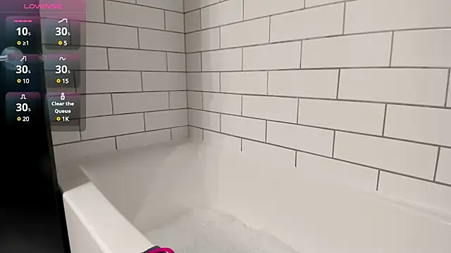 ImLeanneLawson online show from 03.22.25