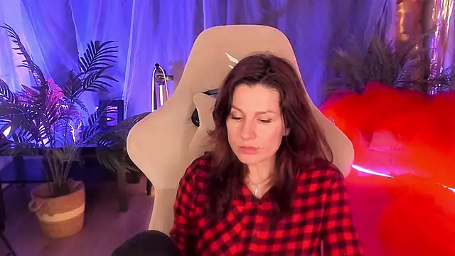 April o Nill online show from 03.25.26