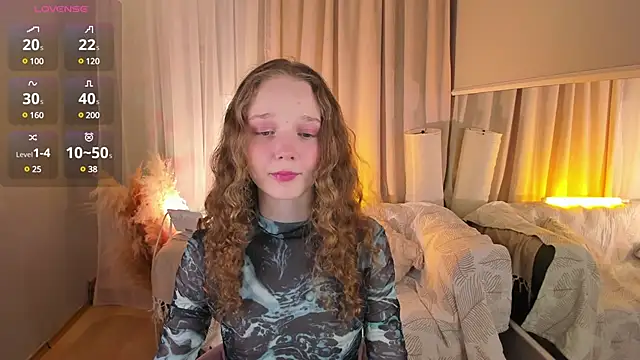 Snapshot of _Rose_Charming_ chatting on 02.22.25 Rose Charming online show from 02.22.25