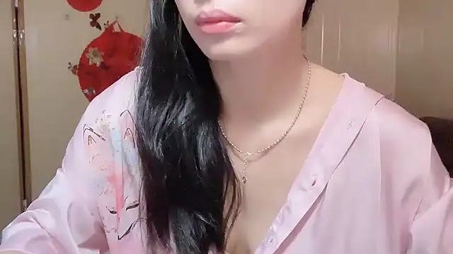 Snapshot of LinhChi_9x chatting on 07.08.26 LinhChi 9x online show from 07.08.26
