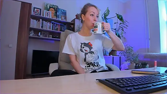 LylithSkye online show from 03.14.26