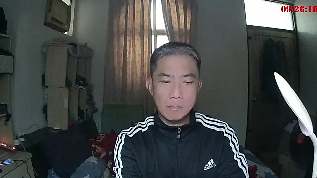 YuHsuant online show from 02.13.25