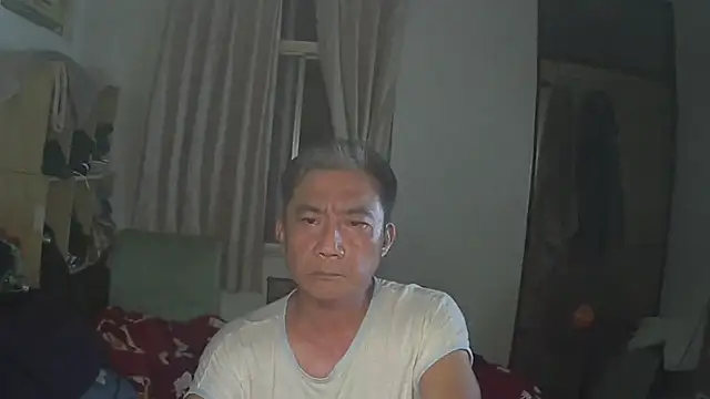 YuHsuant online show from 03.12.25