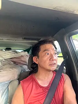 YuHsuant online show from 09.28.25