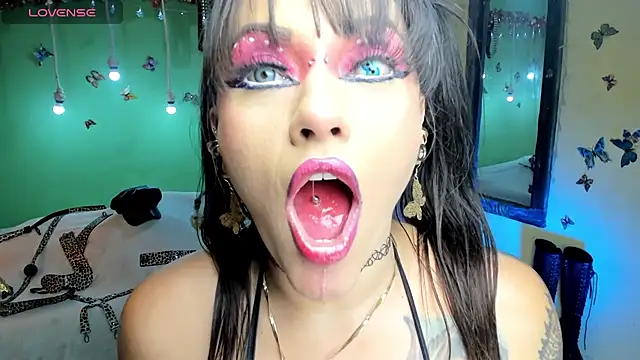 angelina james  online show from 05.13.26