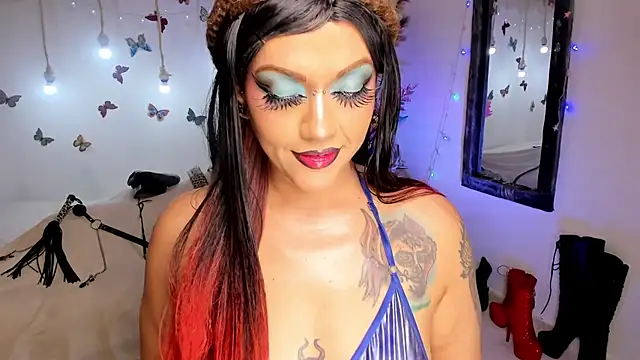Snapshot of angelina_james_ chatting on 07.24.26 angelina james online show from 07.24.26