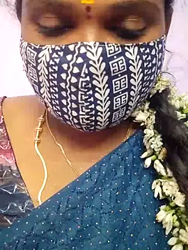 Snapshot of malliga98 chatting on 02.08.26 malliga98 online show from 02.08.26