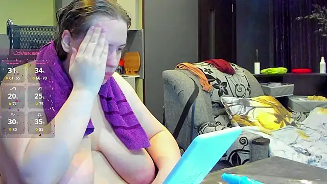 1lindsey1 online show from 09.18.25