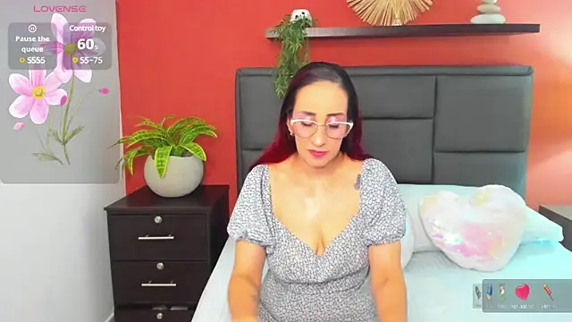 jadde13  online show from 12.06.24