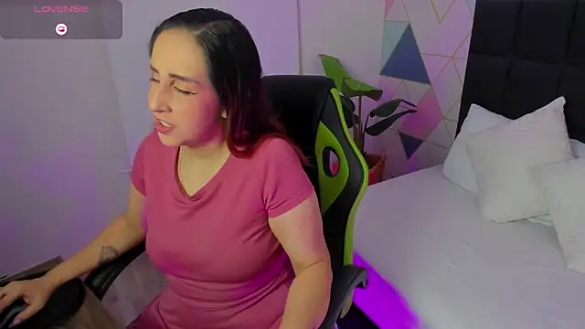 jadde13  online show from 10.06.25