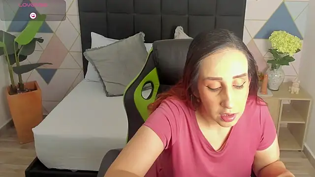 jadde13  online show from 11.18.25