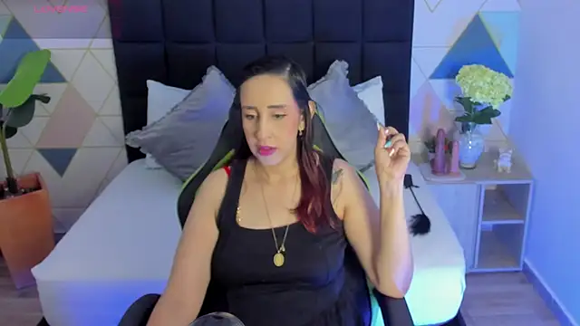 jadde13  online show from 11.20.25