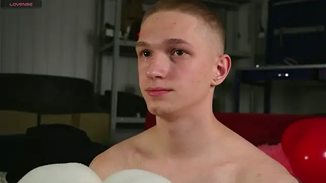 dustyn fox online show from 02.12.25