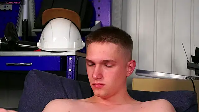 dustyn fox online show from 12.16.25