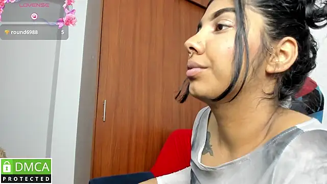 jasmine bunny  online show from 01.26.25