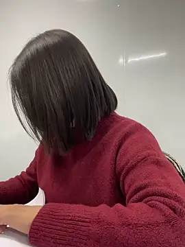 Snapshot of LanJeny_sexy chatting on 12.16.24 LanJeny sexy online show from 12.16.24