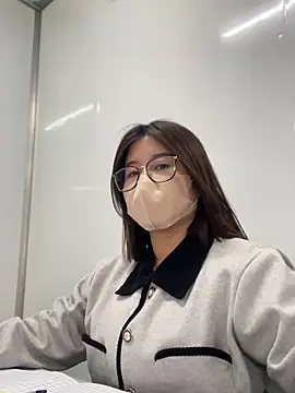 Snapshot of LanJeny_sexy chatting on 01.14.25 LanJeny sexy online show from 01.14.25