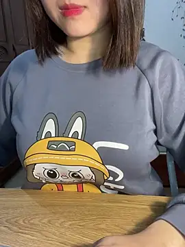 Snapshot of LanJeny_sexy chatting on 01.20.25 LanJeny sexy online show from 01.20.25