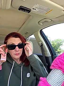 MissyRoulette online show from 09.13.25