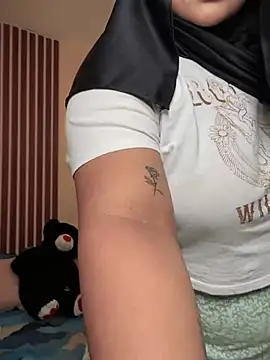  Shara Handal  online show from 03.20.25