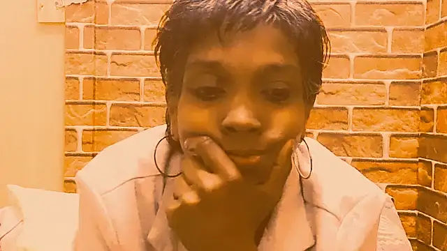Fuckable Nasty MILF online show from 06.10.26