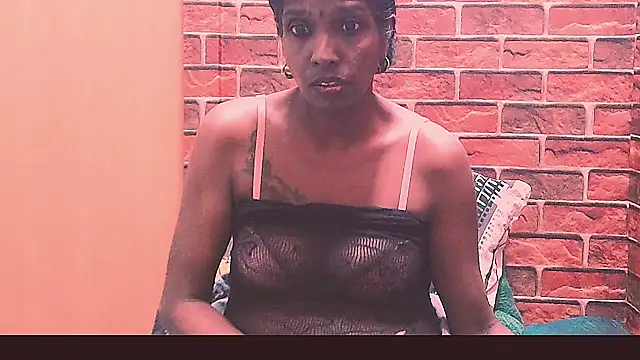 Fuckable Nasty MILF online show from 06.15.26