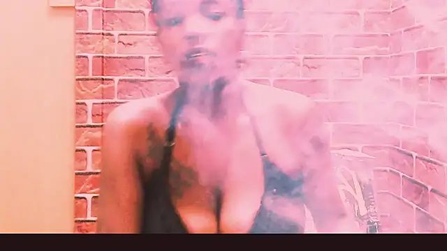 Fuckable Nasty MILF online show from 06.16.26