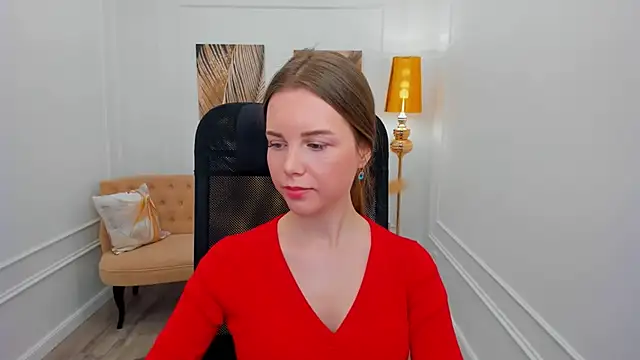 Snapshot of MileyWings chatting on 02.03.26 MileyWings online show from 02.03.26