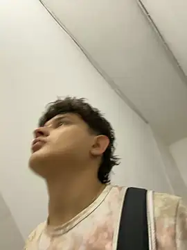 Nathan Bluee online show from 09.14.25