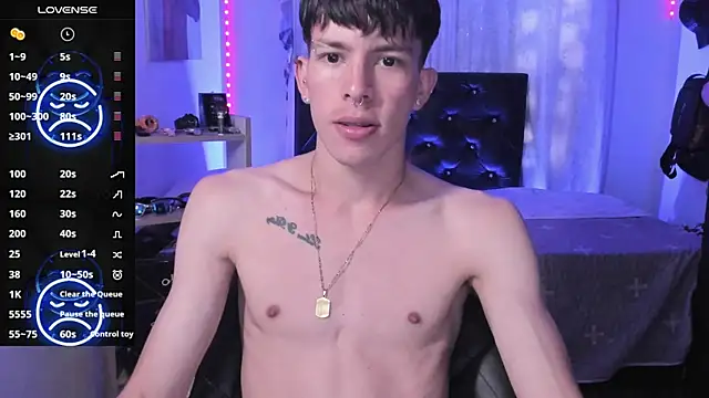 Snapshot of DominicPrince chatting on 01.02.25 DominicPrince online show from 01.02.25