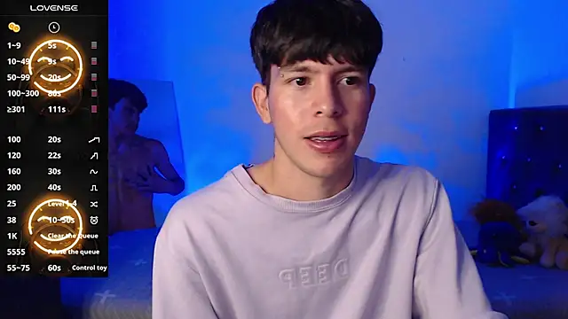 Snapshot of DominicPrince chatting on 03.03.25 DominicPrince online show from 03.03.25