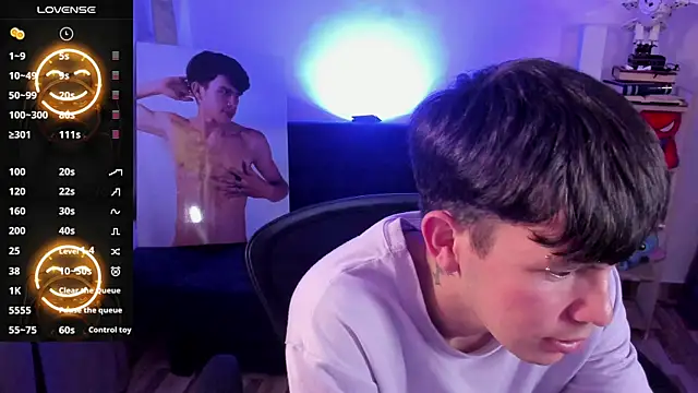 Snapshot of DominicPrince chatting on 03.04.25 DominicPrince online show from 03.04.25