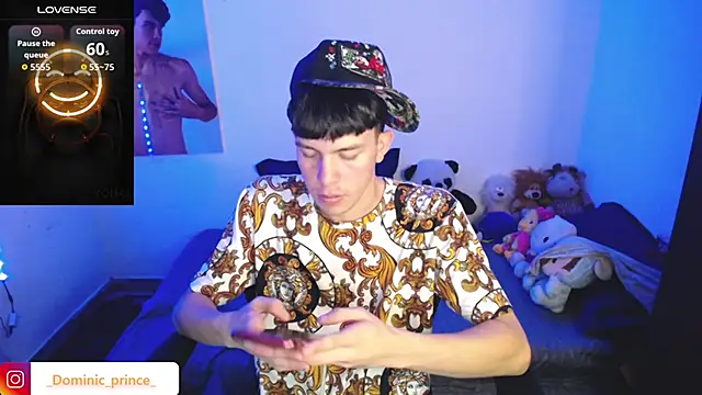 Snapshot of DominicPrince chatting on 09.24.25 DominicPrince online show from 09.24.25