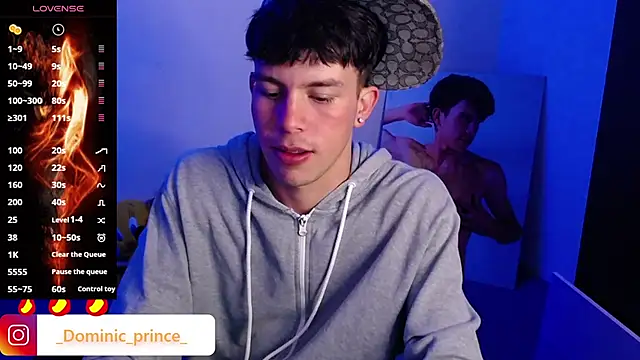 Snapshot of DominicPrince chatting on 09.29.25 DominicPrince online show from 09.29.25