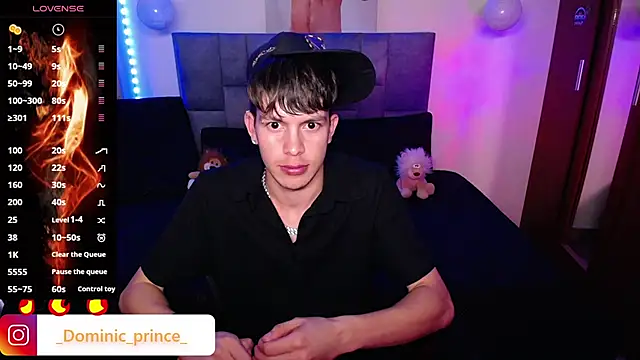Snapshot of DominicPrince chatting on 10.30.25 DominicPrince online show from 10.30.25
